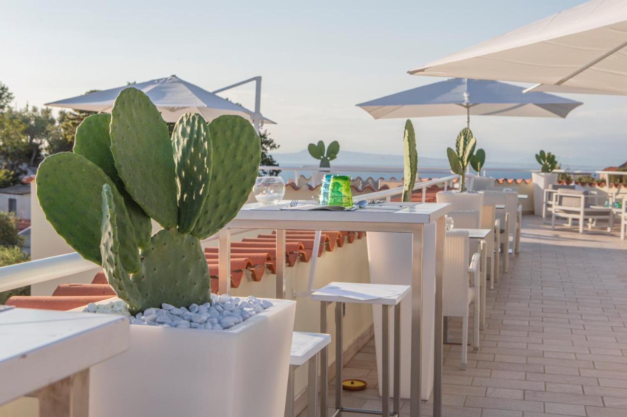 Hotel Vista Di Capri Масса-Лубренсе Екстер'єр фото