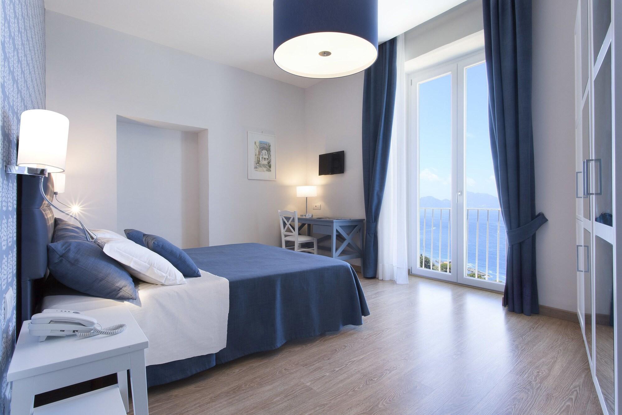 Hotel Vista Di Capri Масса-Лубренсе Екстер'єр фото